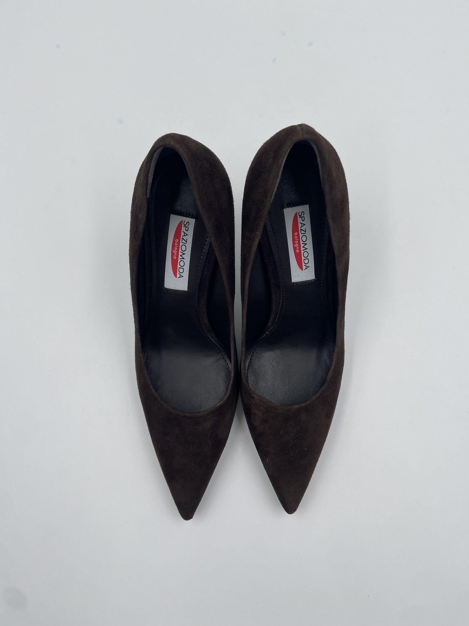 Dècolletè in pelle scamosciata 2470 MORO SPAZIO MODA 