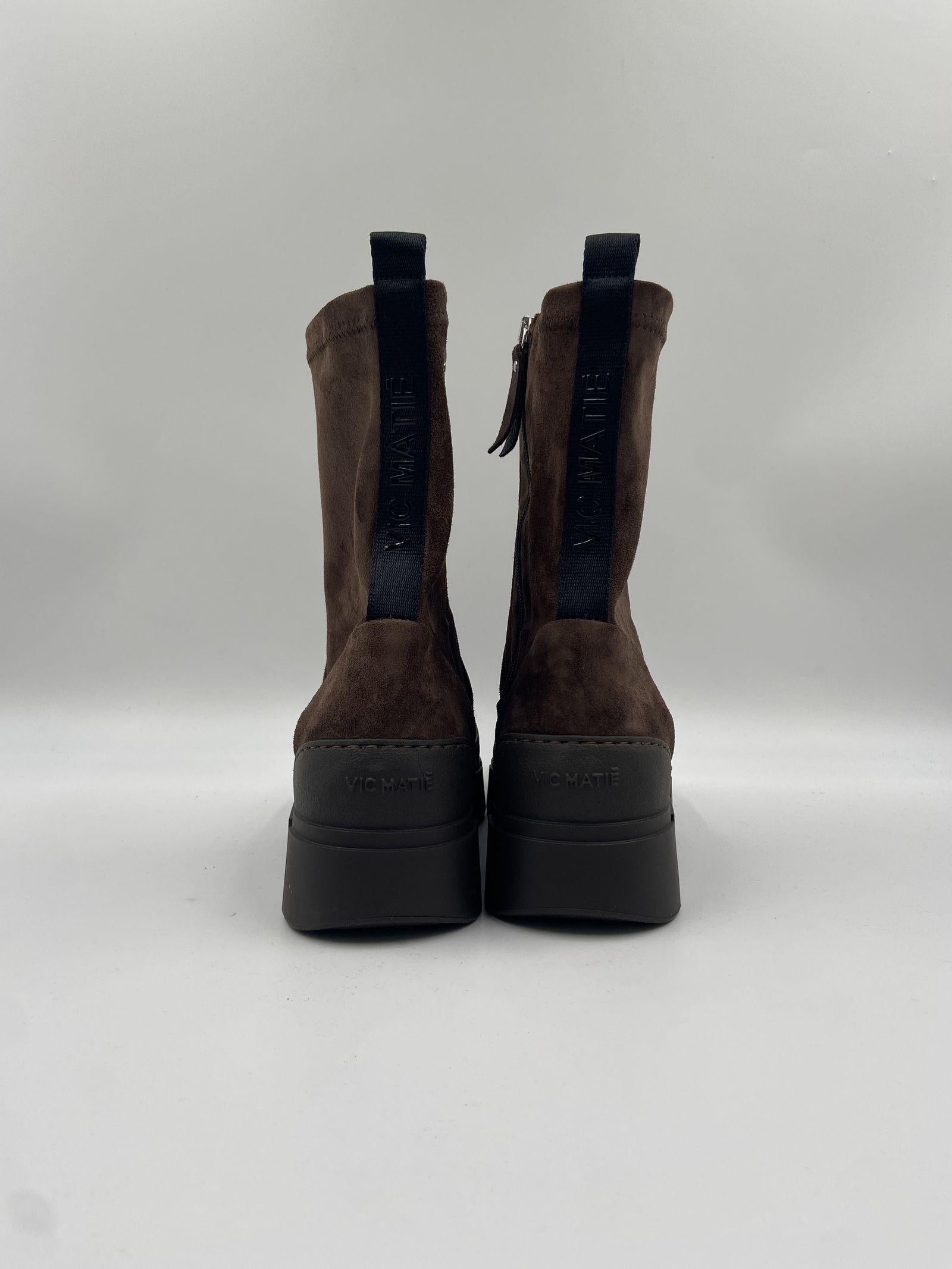 Magnifico Tronchetto marrone 1H4010D 350 VIC MATIE' 