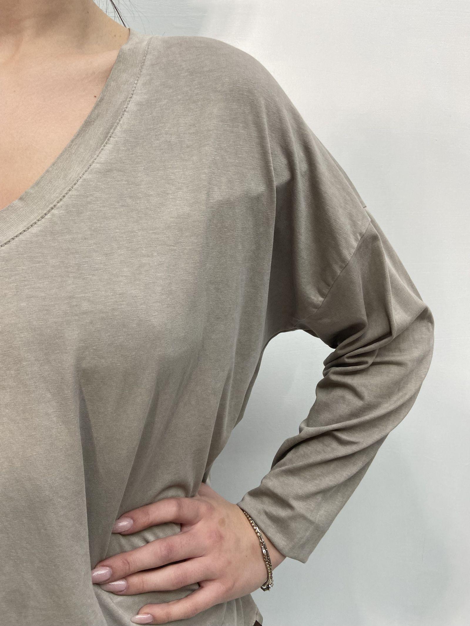 T-shirt scollo a V 2831 CREMA OFELIA 