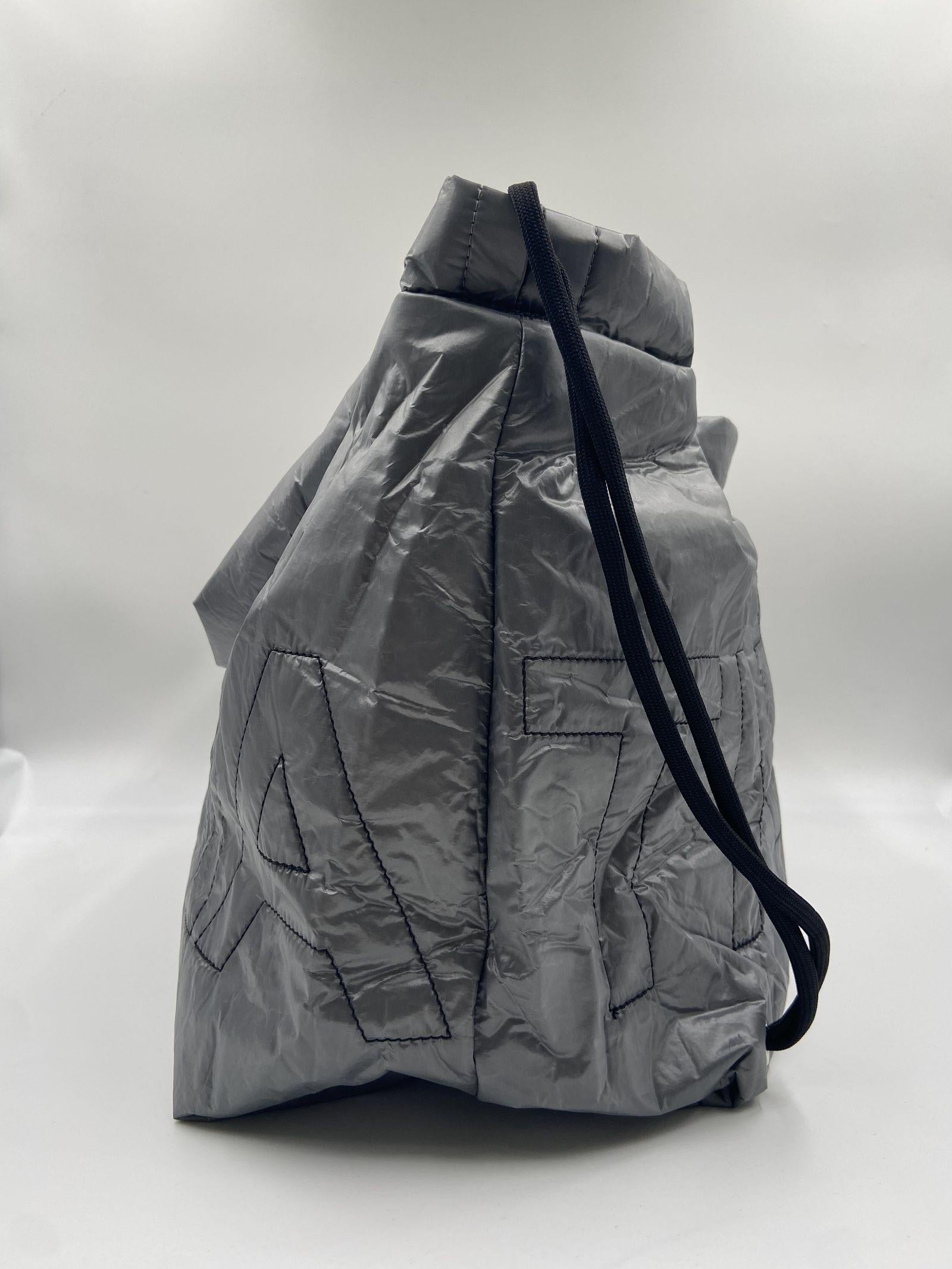 " Penelope" zaino borsa in naylon logata 1E0700TF 120 VIC MATIE' 