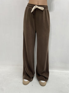Pantalone gamba ampia