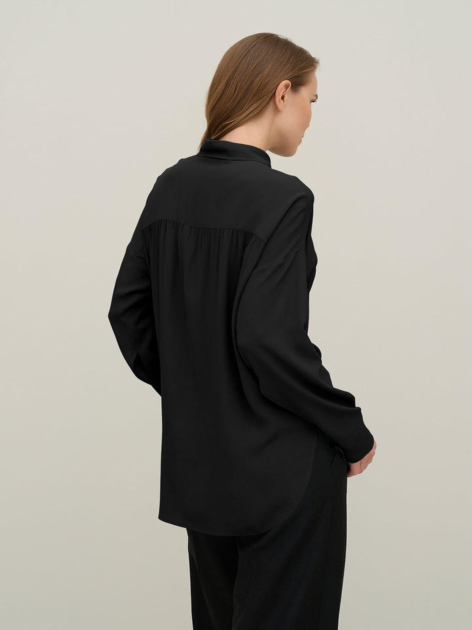 Camicia over in crepe de chine EDDI13 D1 10 CARLA G. 
