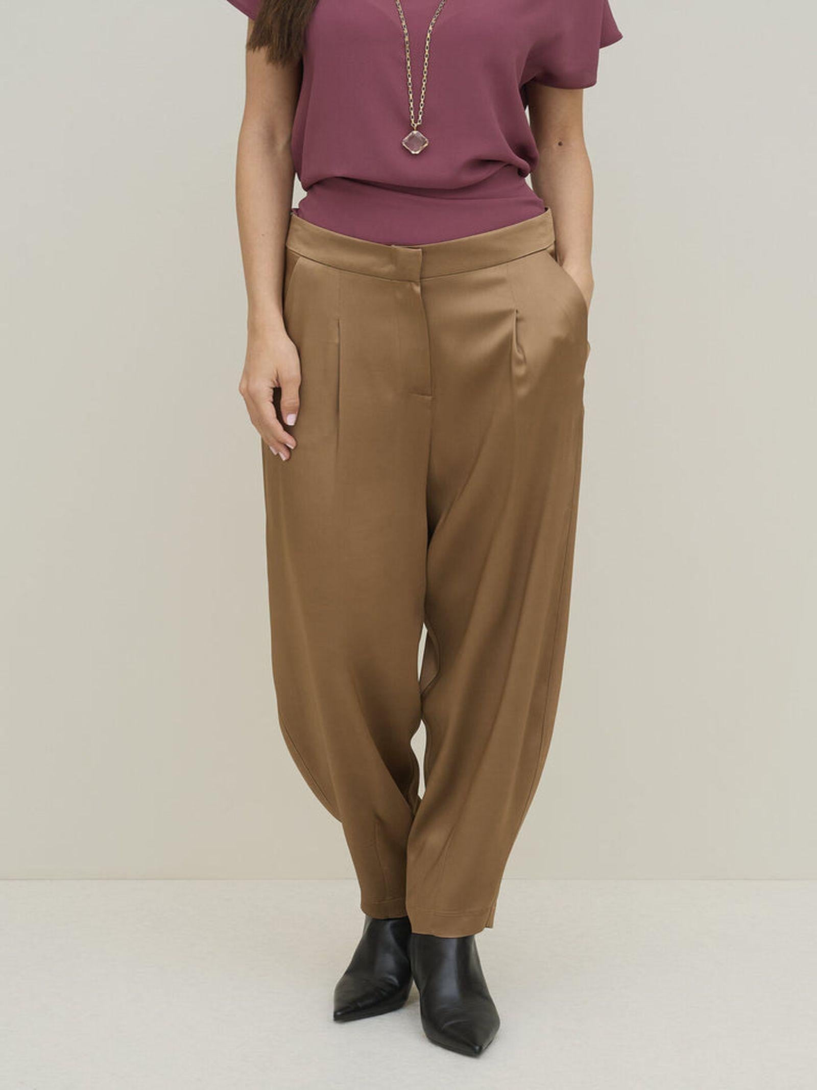 Pantalone con pinces in raso PELE12 D1 23 CARLA G. 