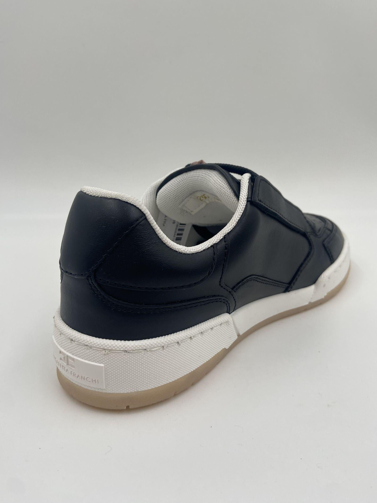 Sneakers in pelle con logo SA48G51E2 110 ELISABETTA FRANCHI 