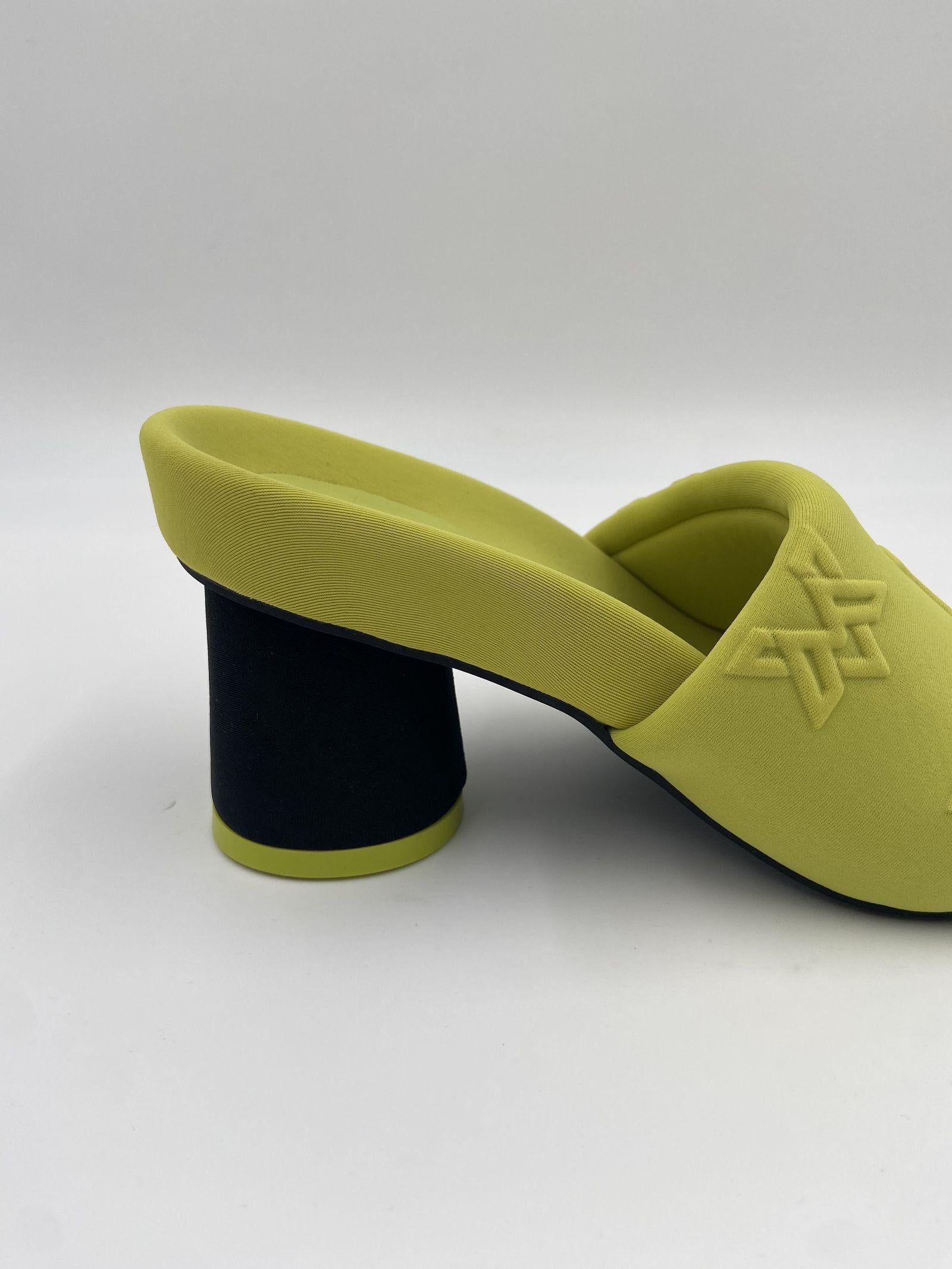 Sandalo in lycra con logo 1E1750D _E22E220200 VIC MATIE' 