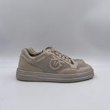 Sneakers in pelle con logo a contrasto
