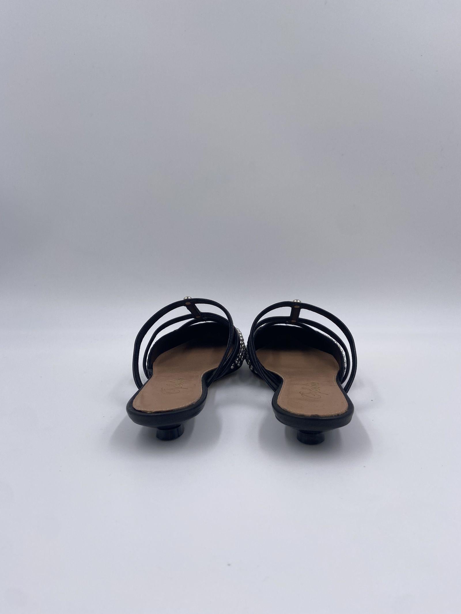 Scarpa bassa aperta con borchie 2569 NERO OFELIA 