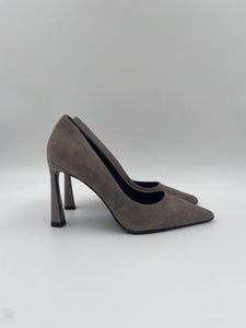 Dècolletè in pelle scamosciata