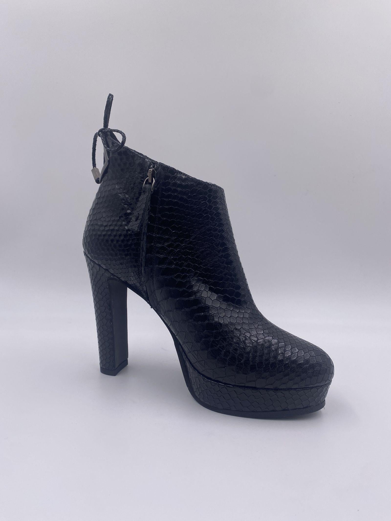 Tronchetto pitonato - Ofelia H1284PITONE NERO OFELIA 