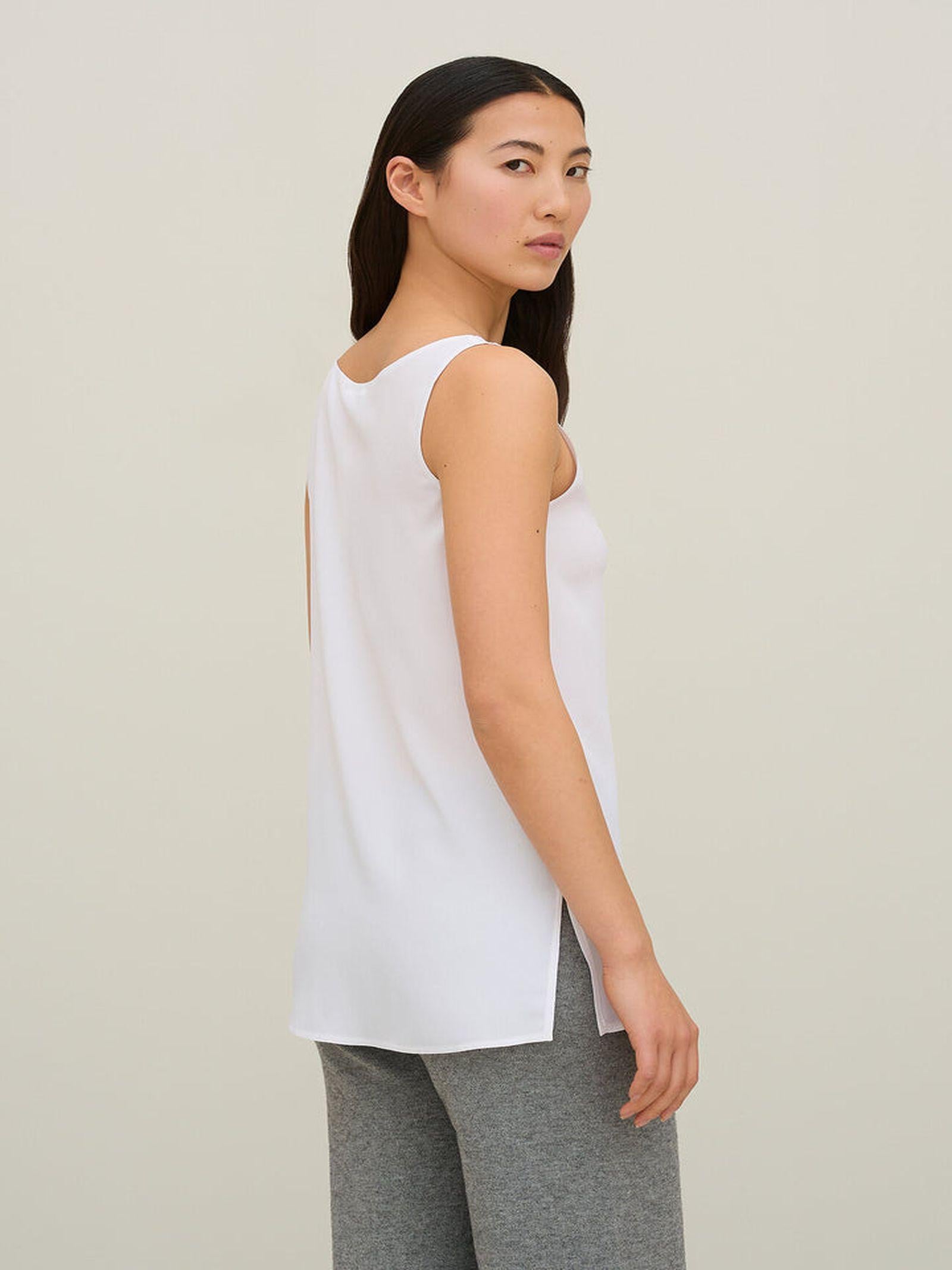 Top in crepe de chine MITI13 D1 01 CARLA G. 