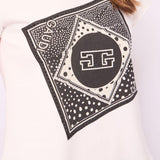 T-shirt con stampa e strass