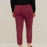 Pantalone slim fit in jersey tecnico