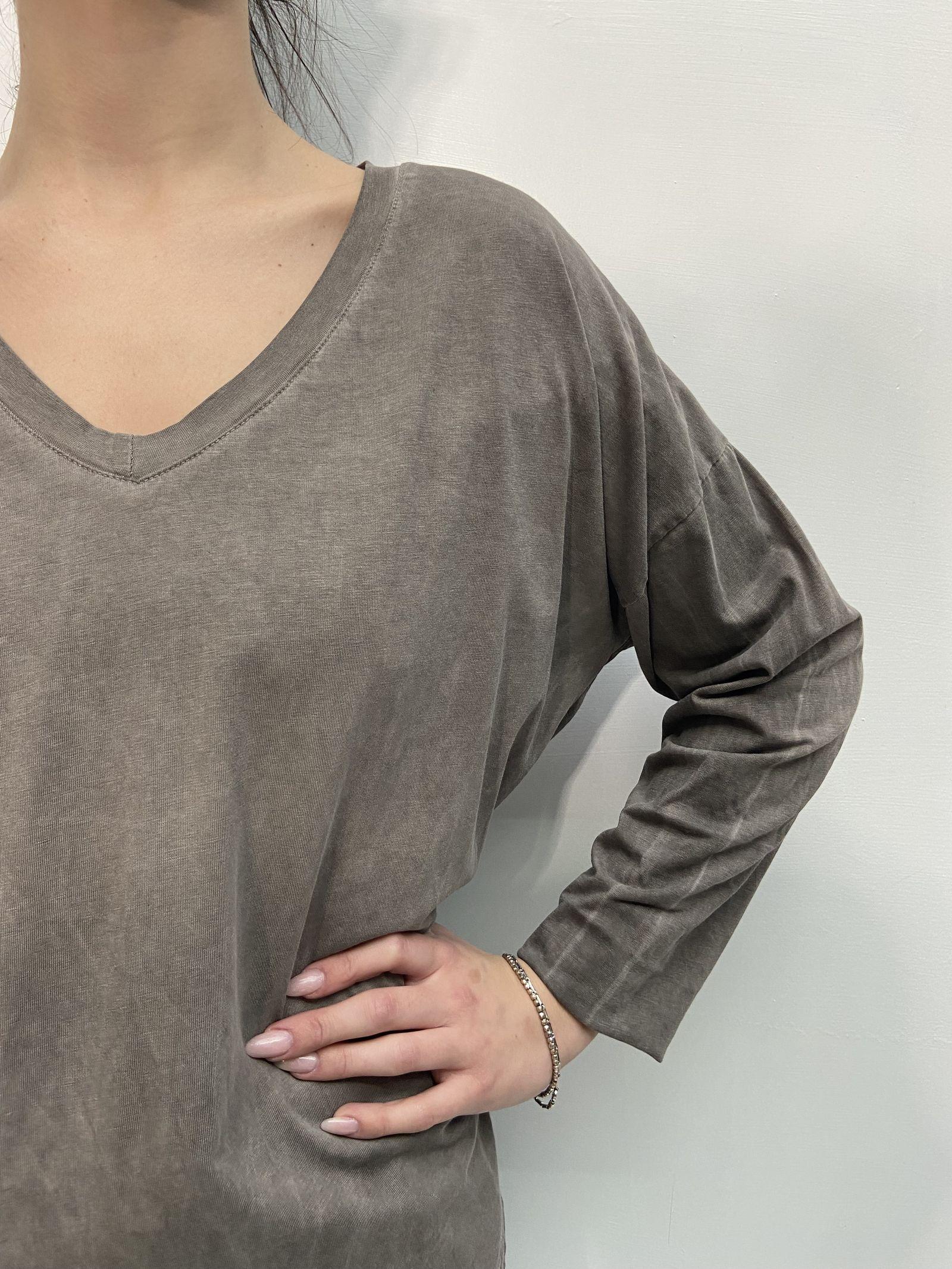 T-shirt scollo a V 2831 TORTORA OFELIA 