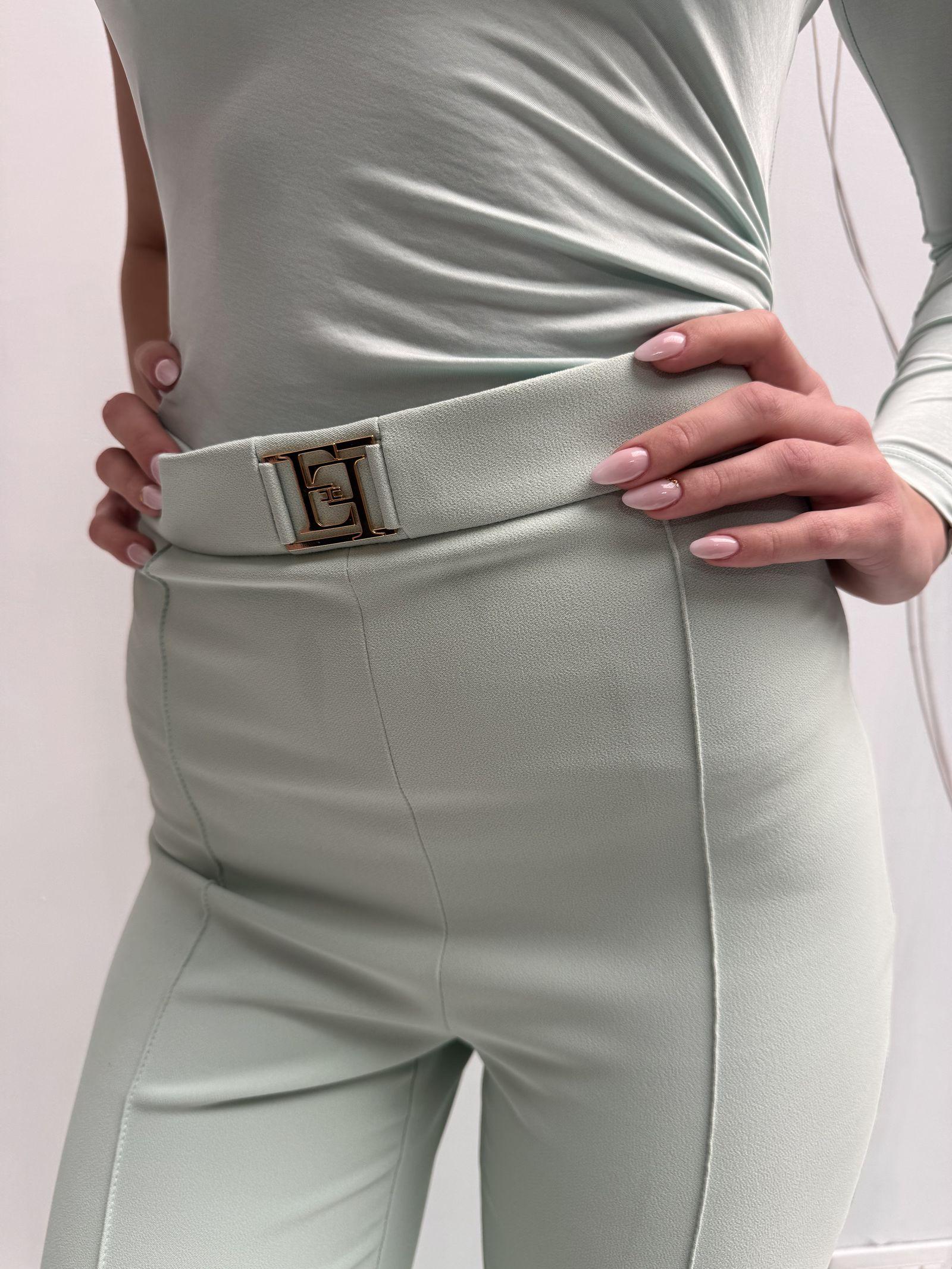 Pantalone con placca oro logata - Elisabetta Franchi PAT1541E2 BV9 ELISABETTA FRANCHI 
