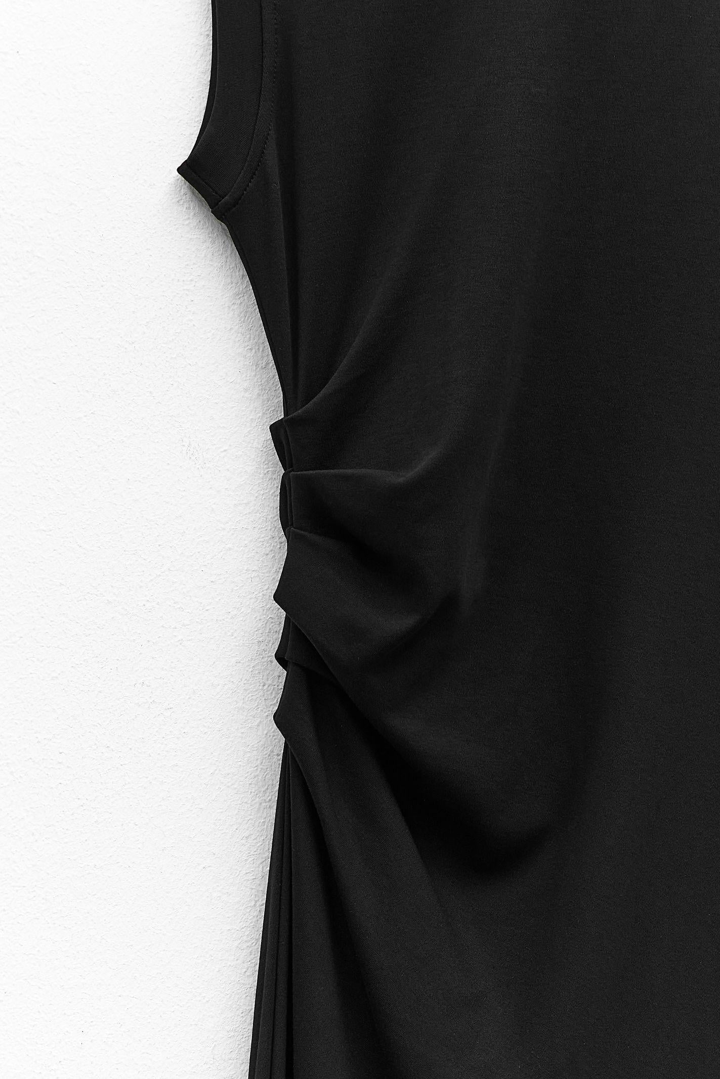 Abito lungo smanicato ESS250215 NERO ELEH 