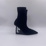 Sahe "D " tronchetto nero