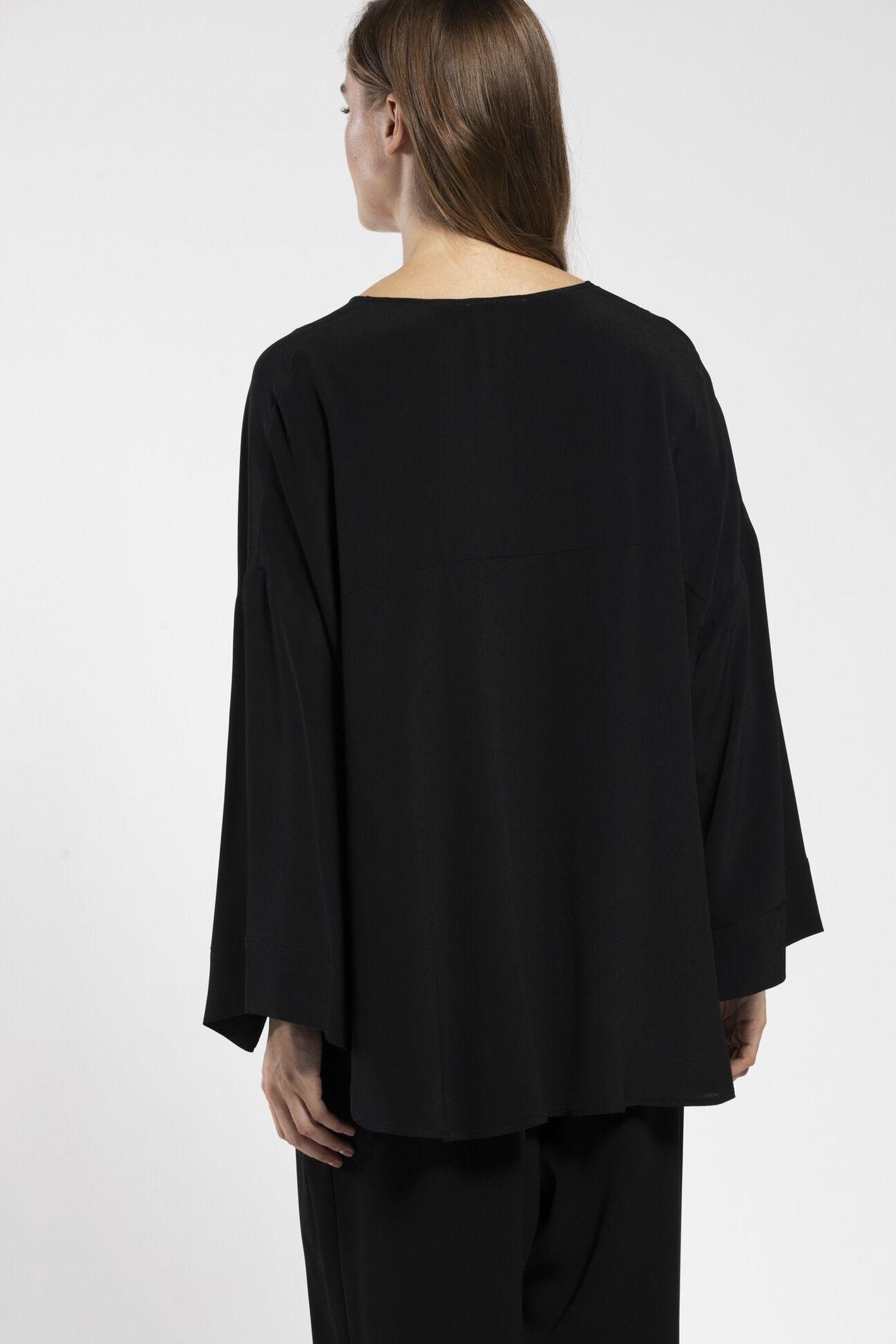 Maglia oversize in crepe MIFE13D8 10 CARLA G. 