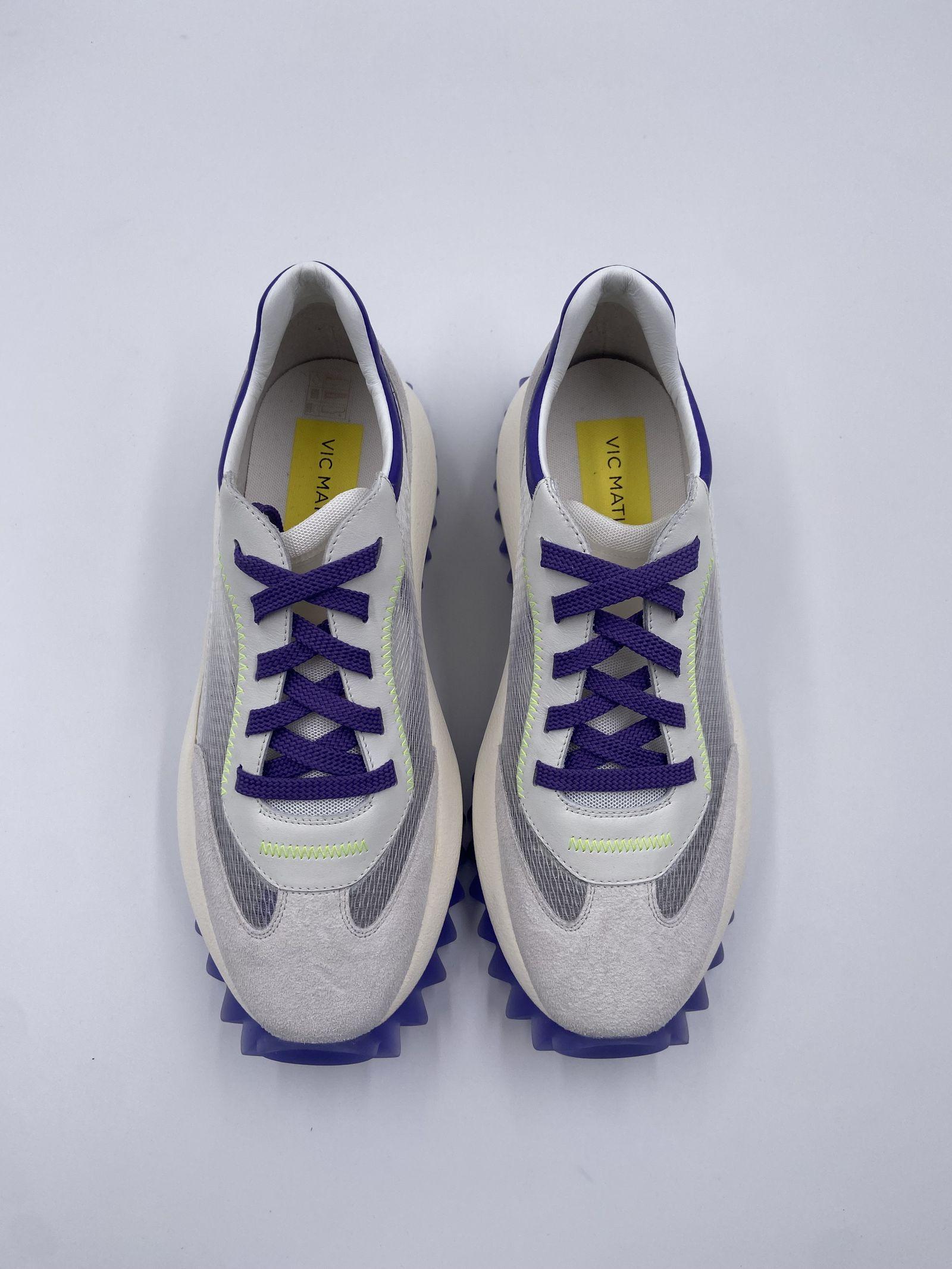 Running  allacciata bianco e viola 1E1452D _D22BNQTD21 VIC MATIE' 