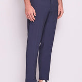 Pantalone con piega stirata