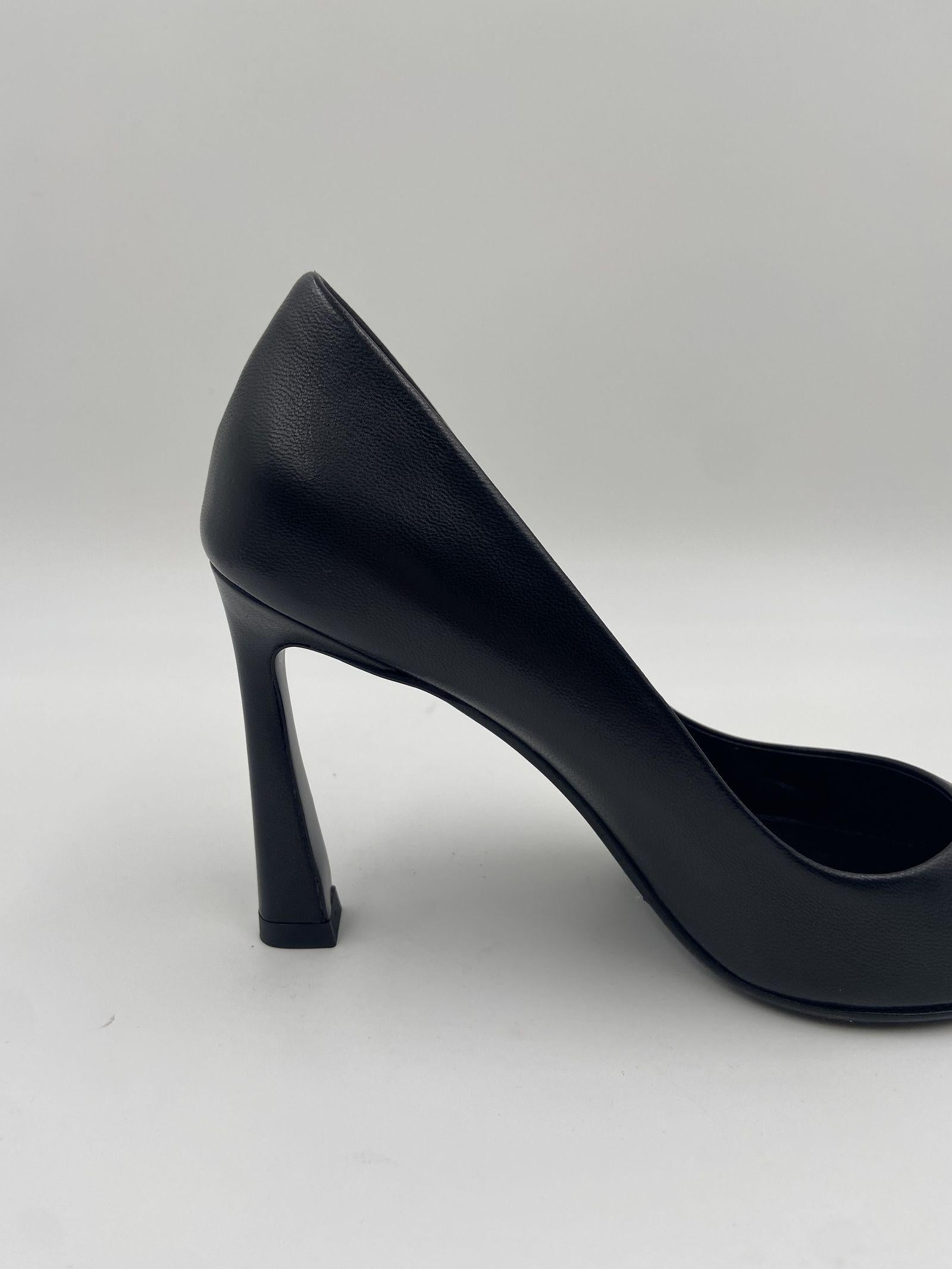 Dècolletè in pelle 2470 NERO OFELIA 