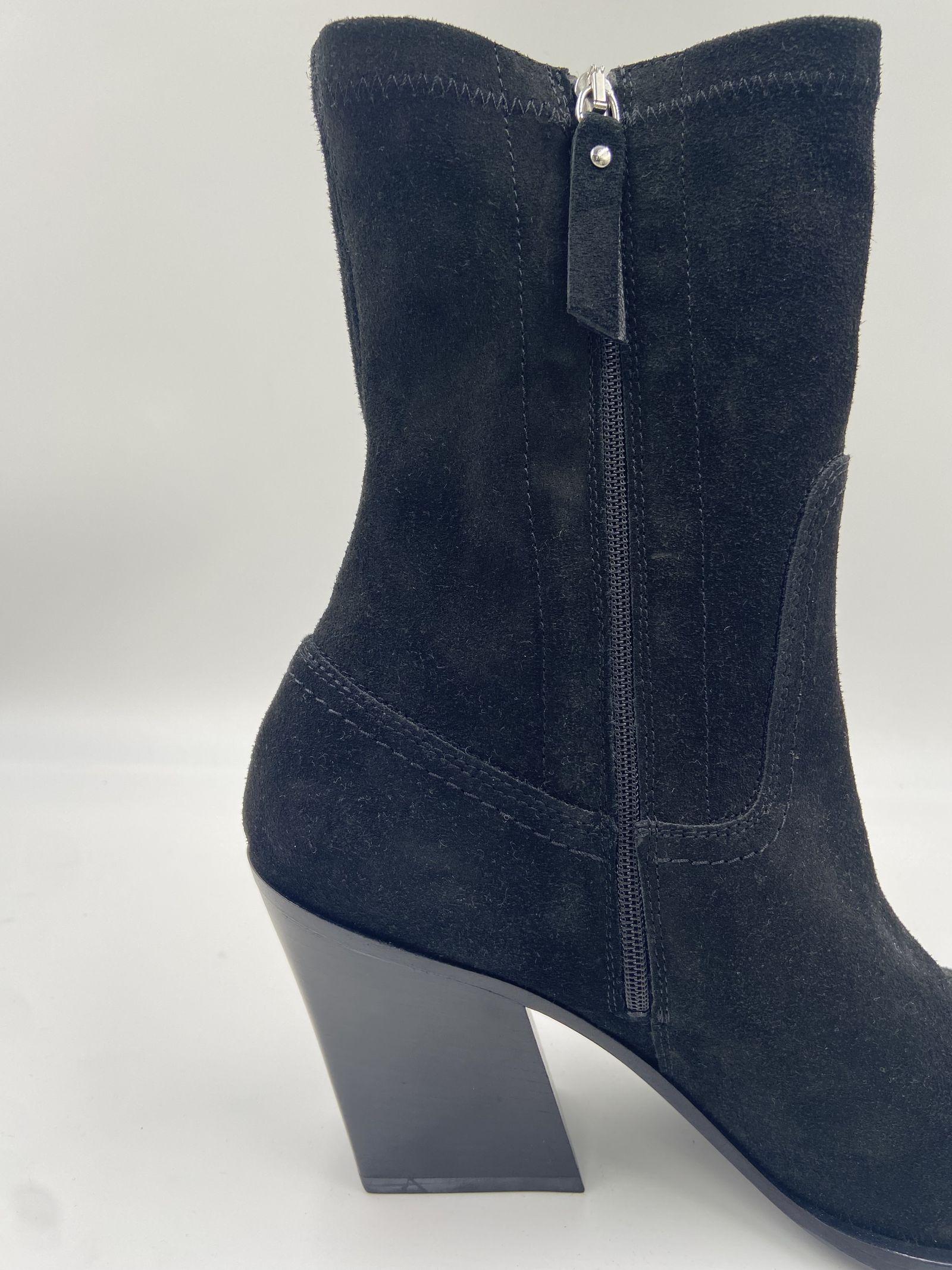 Magnifico Tronchetto nero 1H4506D 101 VIC MATIE' 