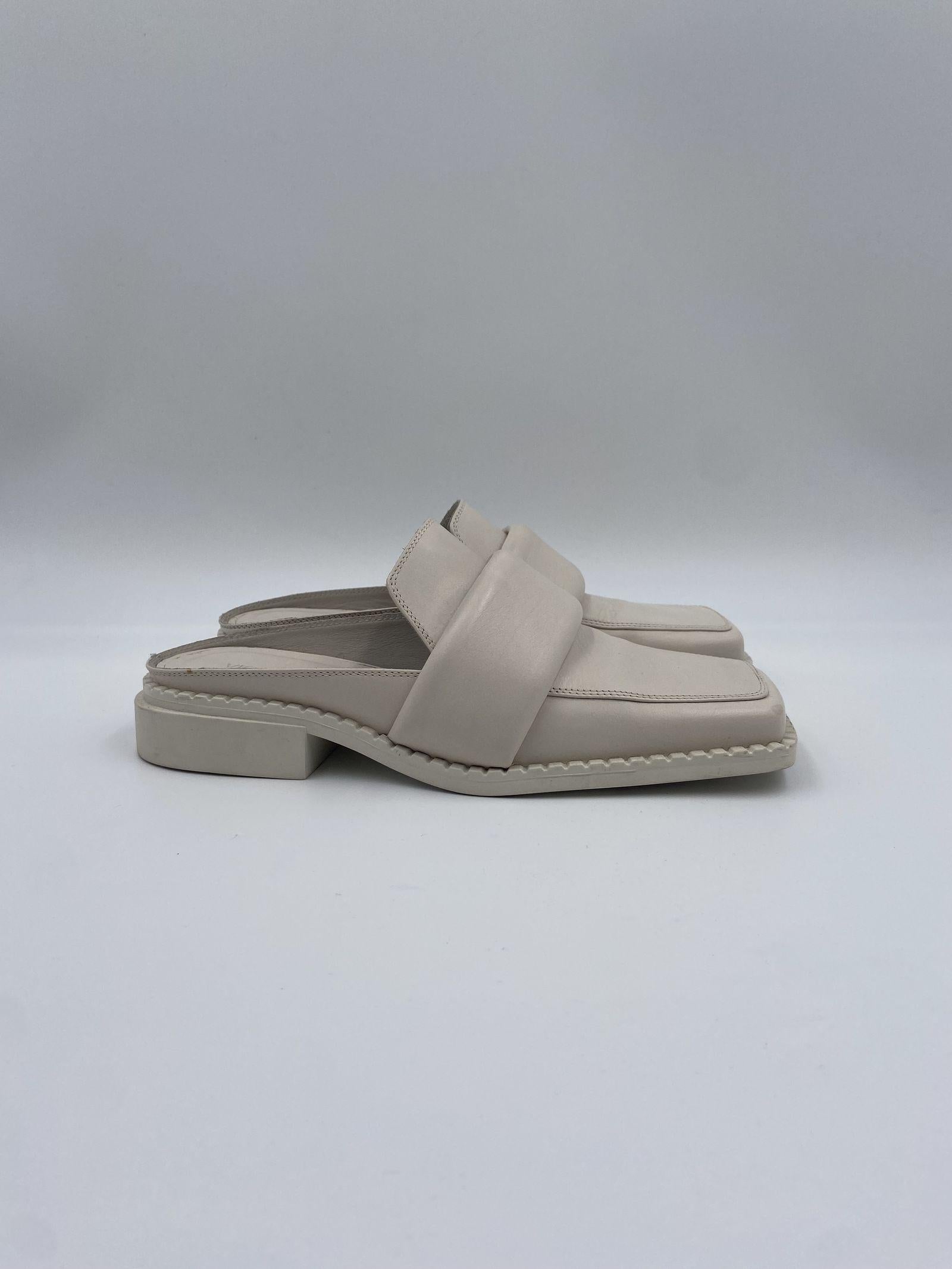 Ciabatta chiusa 1A3860D 110 VIC MATIE' 