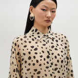 Camicia a pois irregolari