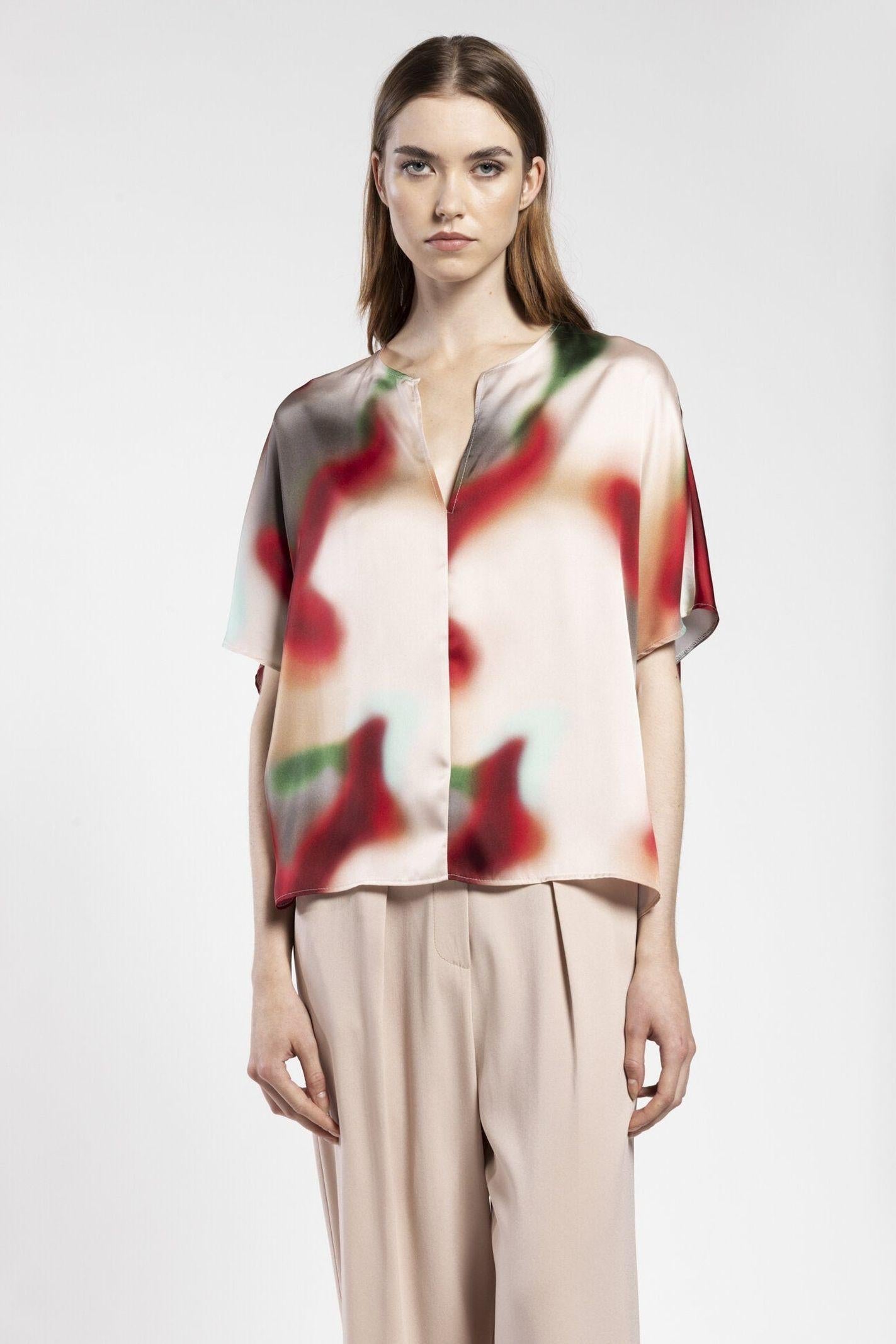 Blusa in raso fantasia multicolor MUEV30D8 03 CARLA G. 