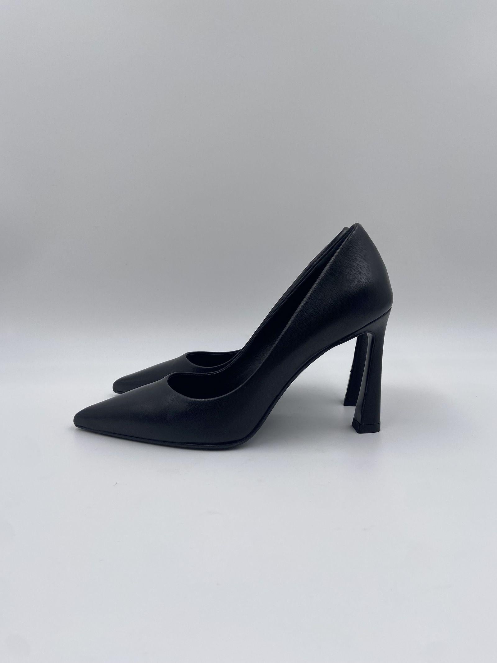 Dècolletè in pelle 2470 NERO OFELIA 