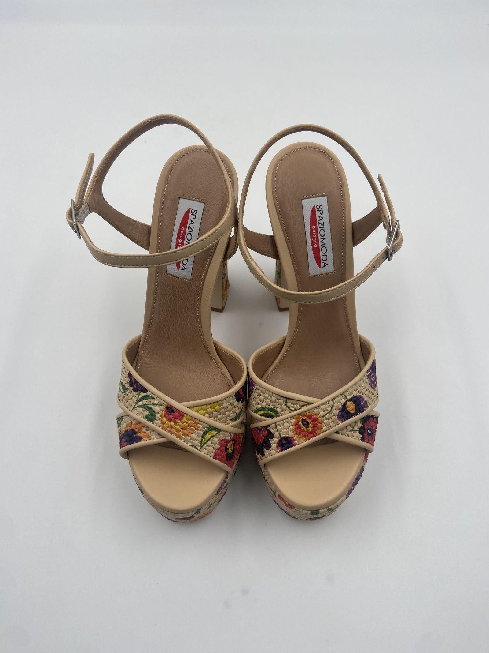 Sabot in fibra naturale motivo fiori 2594 BEIGE SPAZIO MODA 
