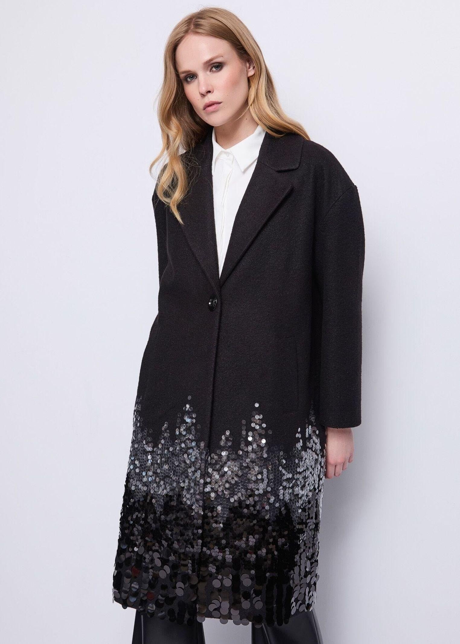 Cappotto con paillettes - Gaudi 521FD35008 2001 GAUDI' 