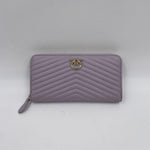 Portafoglio zip-around in nappa chevron 1P22XQ-A03Z I41Q PINKO 