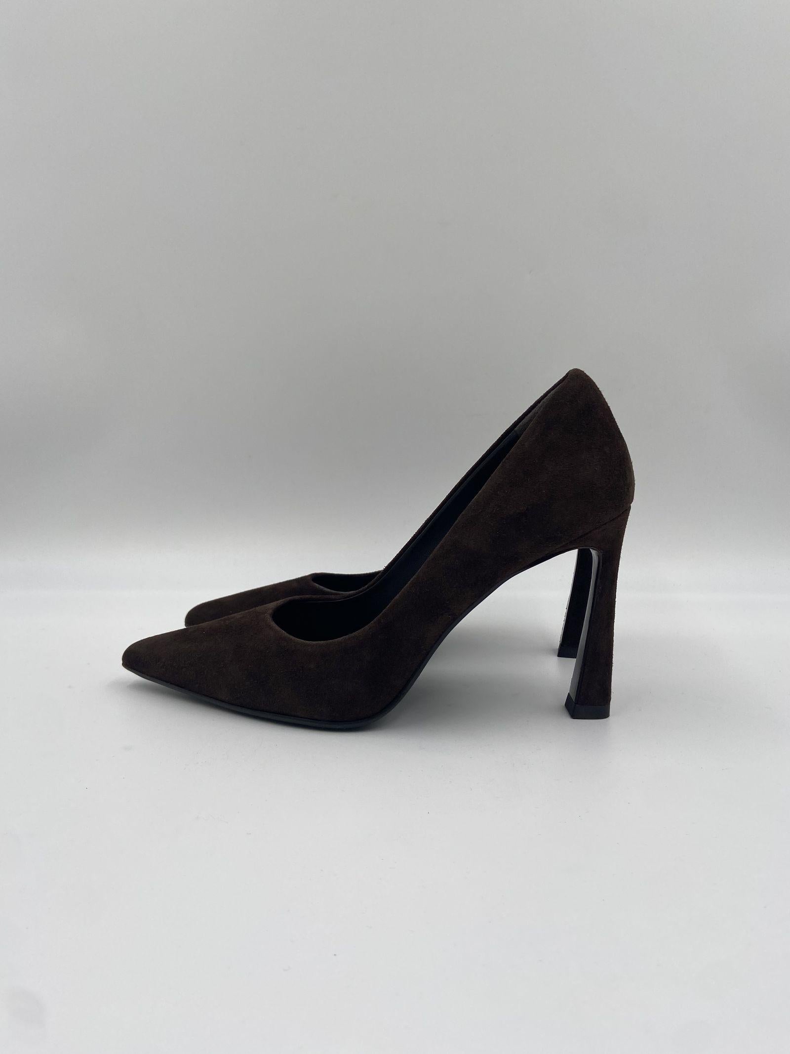 Dècolletè in pelle scamosciata 2470 MORO SPAZIO MODA 