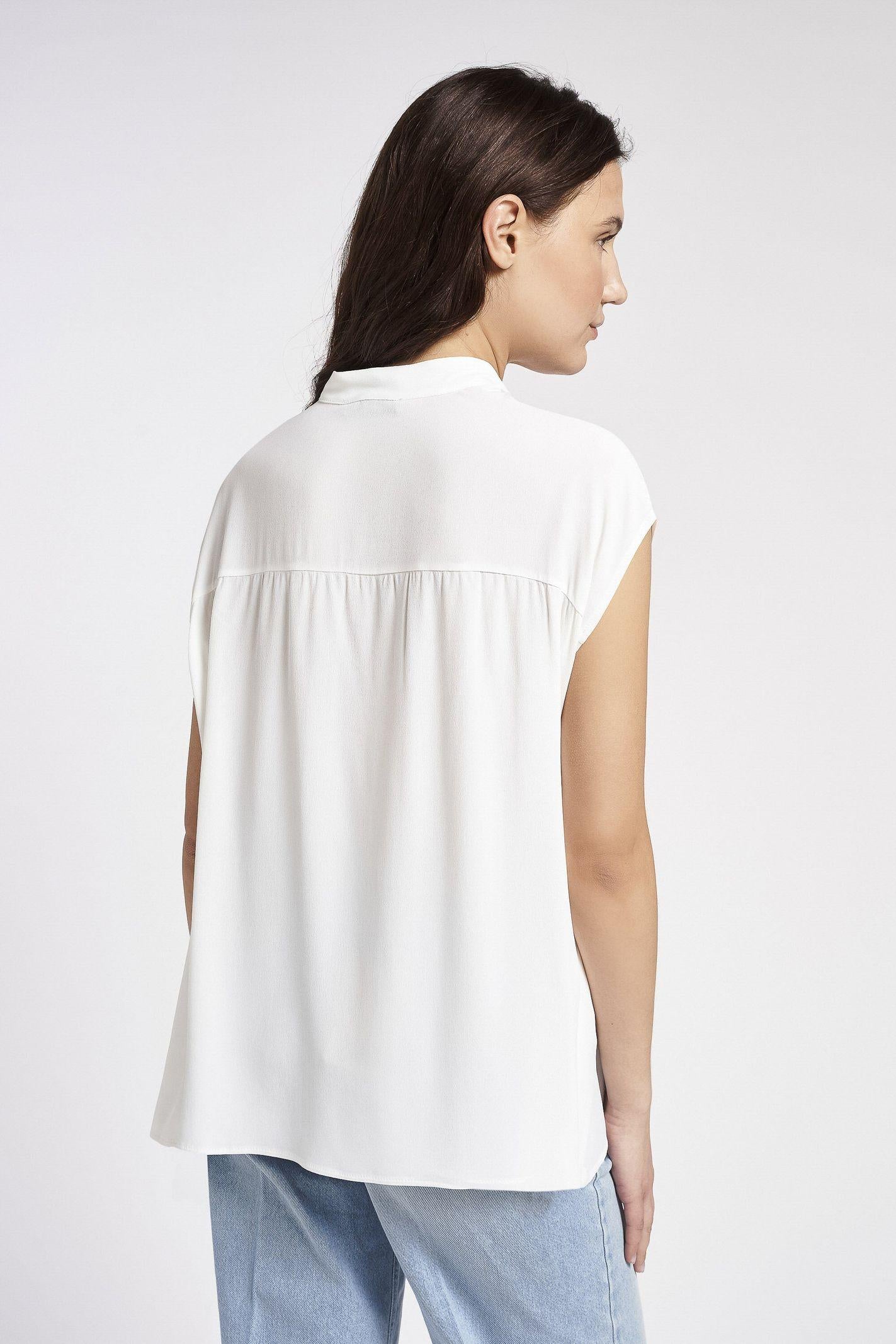 Camicia alla coreana ESAT13D8 01 CARLA G. 