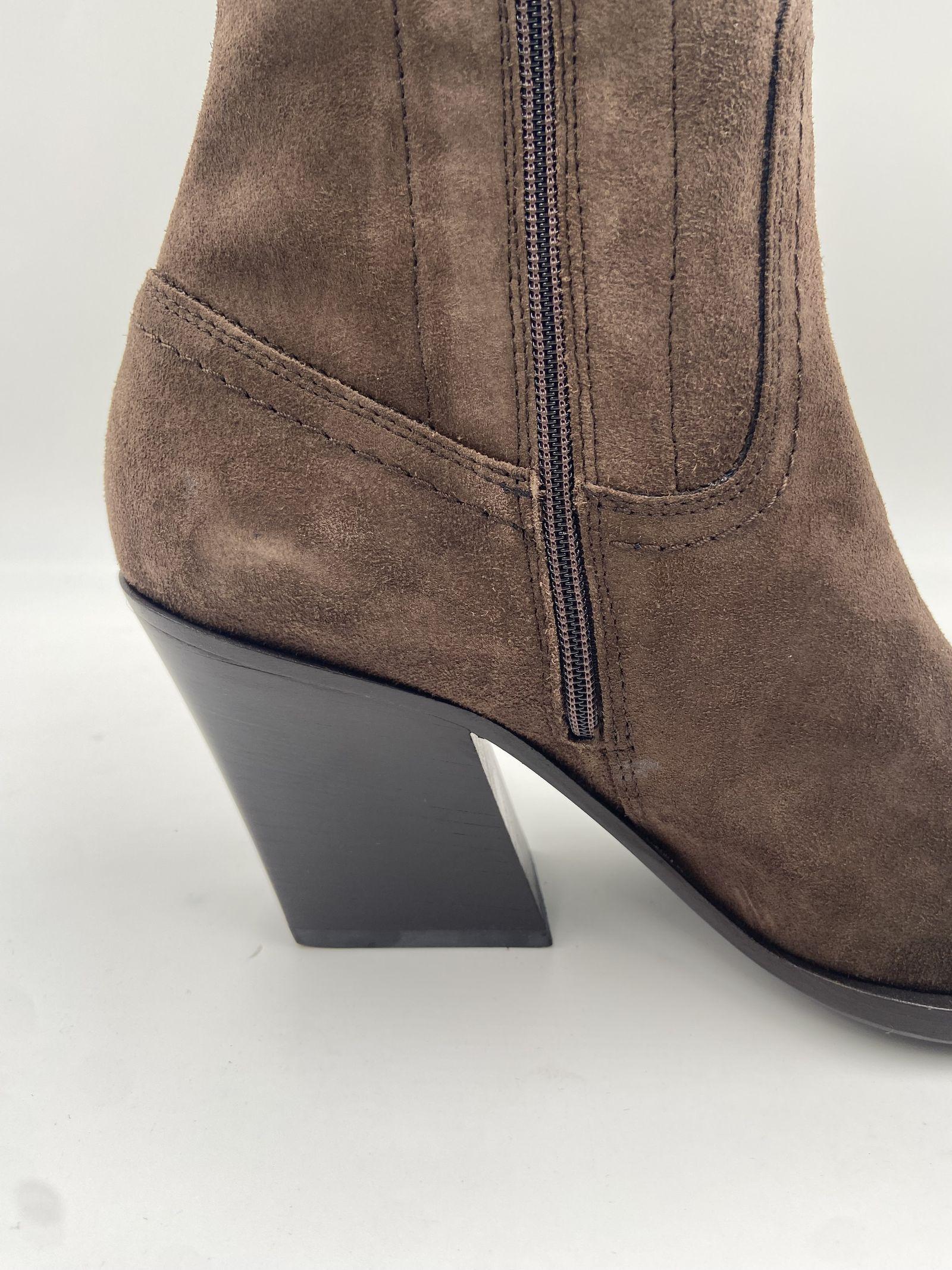 Magnifico Tronchetto marrone 1H4506D 350 VIC MATIE' 