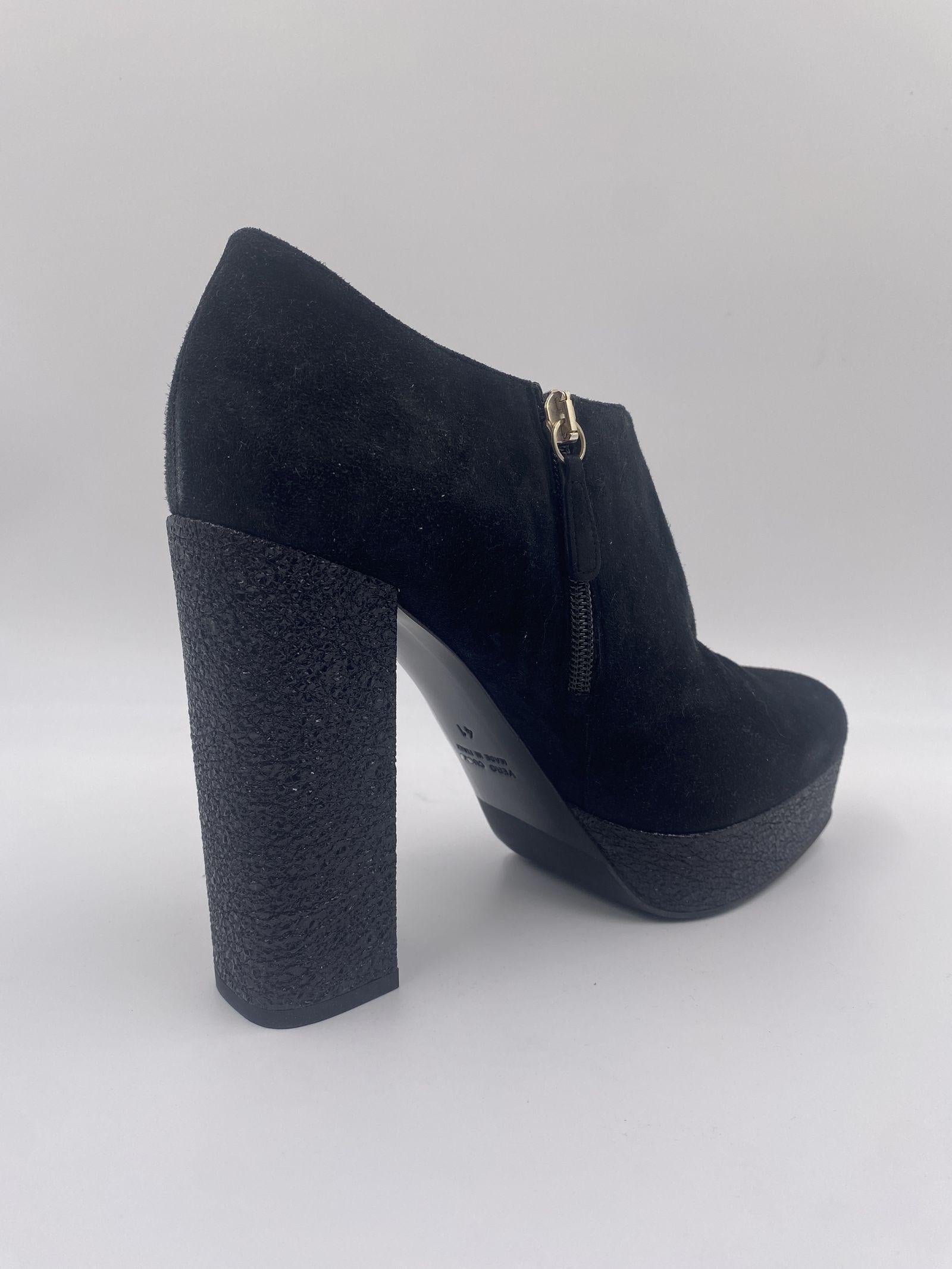 Tronchetto scamosciato con plateau LB645 NERO LELLA BALDI 
