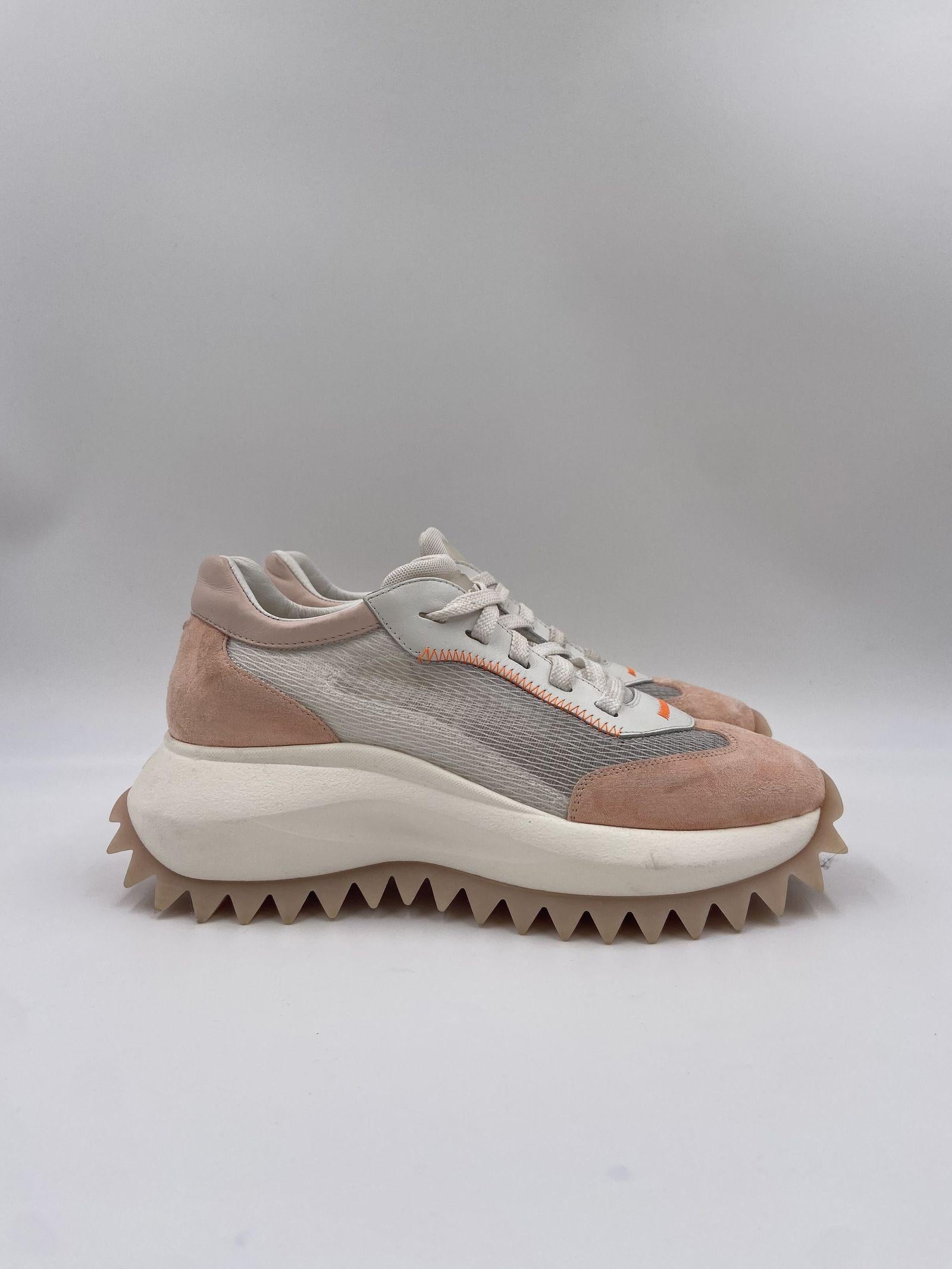 Running  allacciata bianco e rosa 1E1452D _D22BNQTH47 VIC MATIE' 