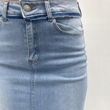 Gonna in denim con spacco davanti