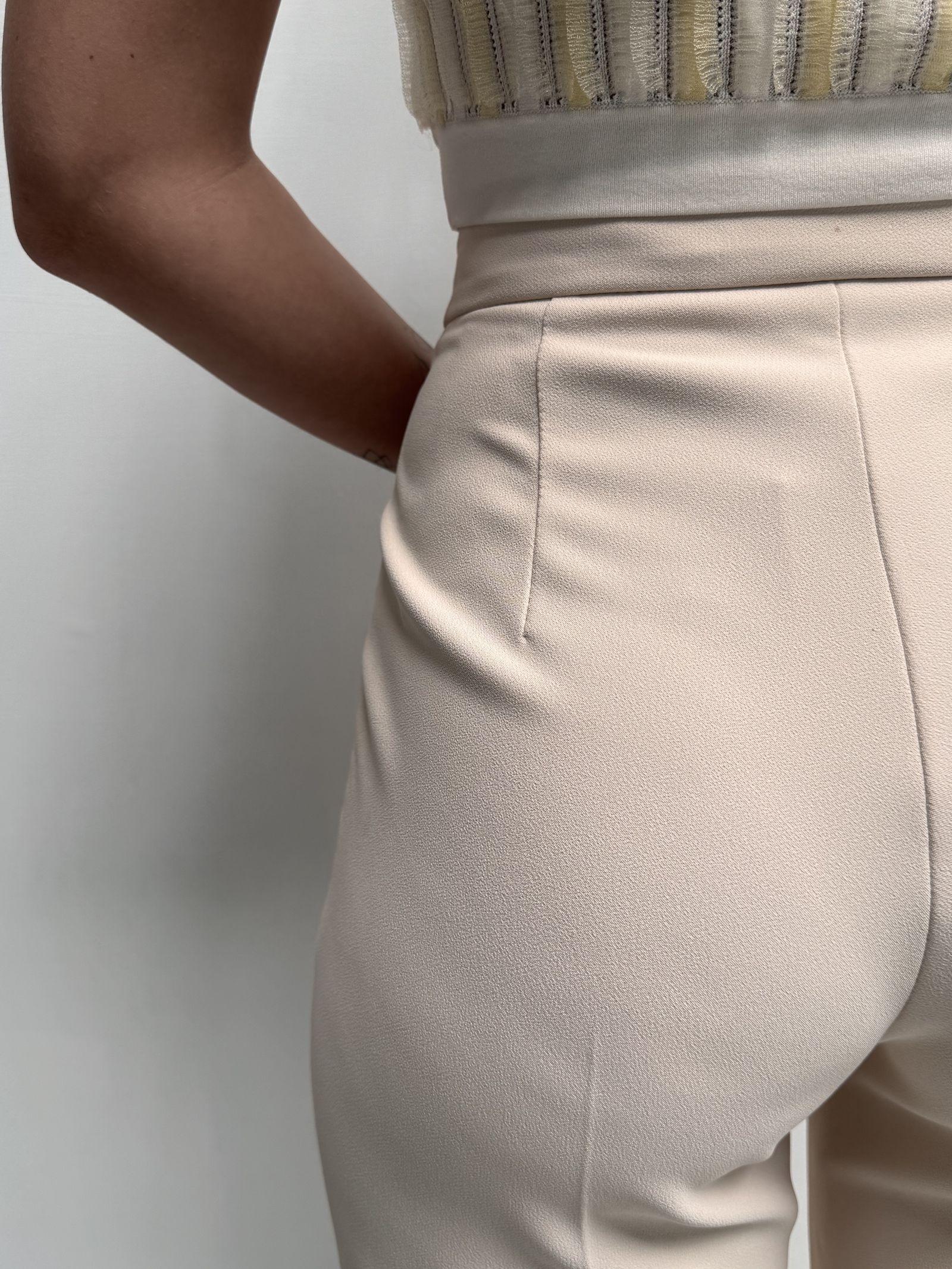 Pantalone con placca oro - Elisabetta Franchi PA00436E2 193 ELISABETTA FRANCHI 