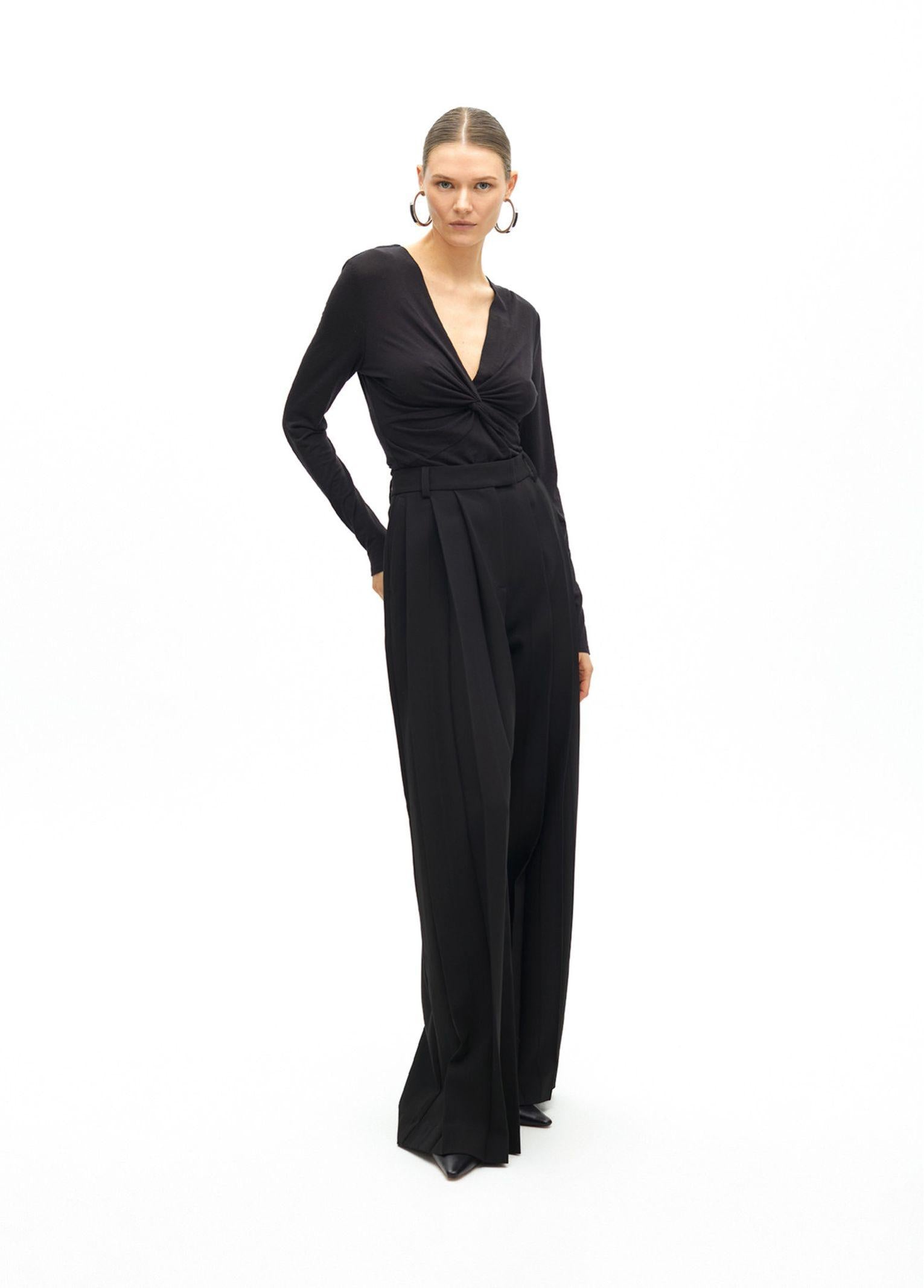 Pantalone con pieghe MF2514006 00N MAITE 