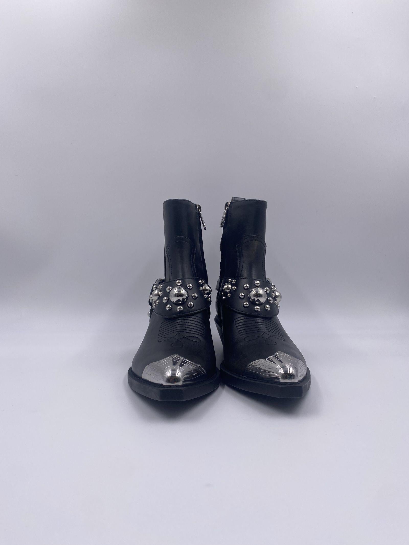 Stivale texano con punta metallica SD0195P056 Z99 PINKO 