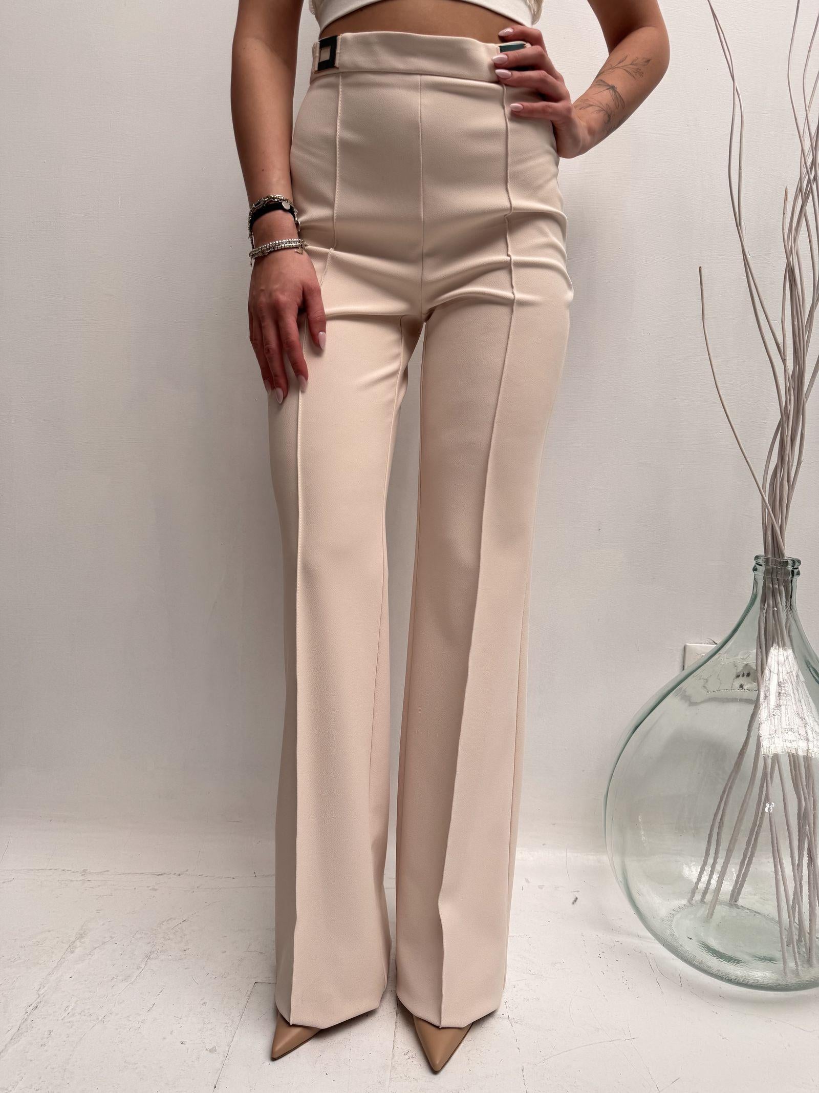 Pantalone con placca oro - Elisabetta Franchi PA00436E2 193 ELISABETTA FRANCHI 