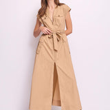 Abito con tasche cargo