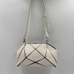 Pochette Cloe patch 1G0544T 111 VIC MATIE' 