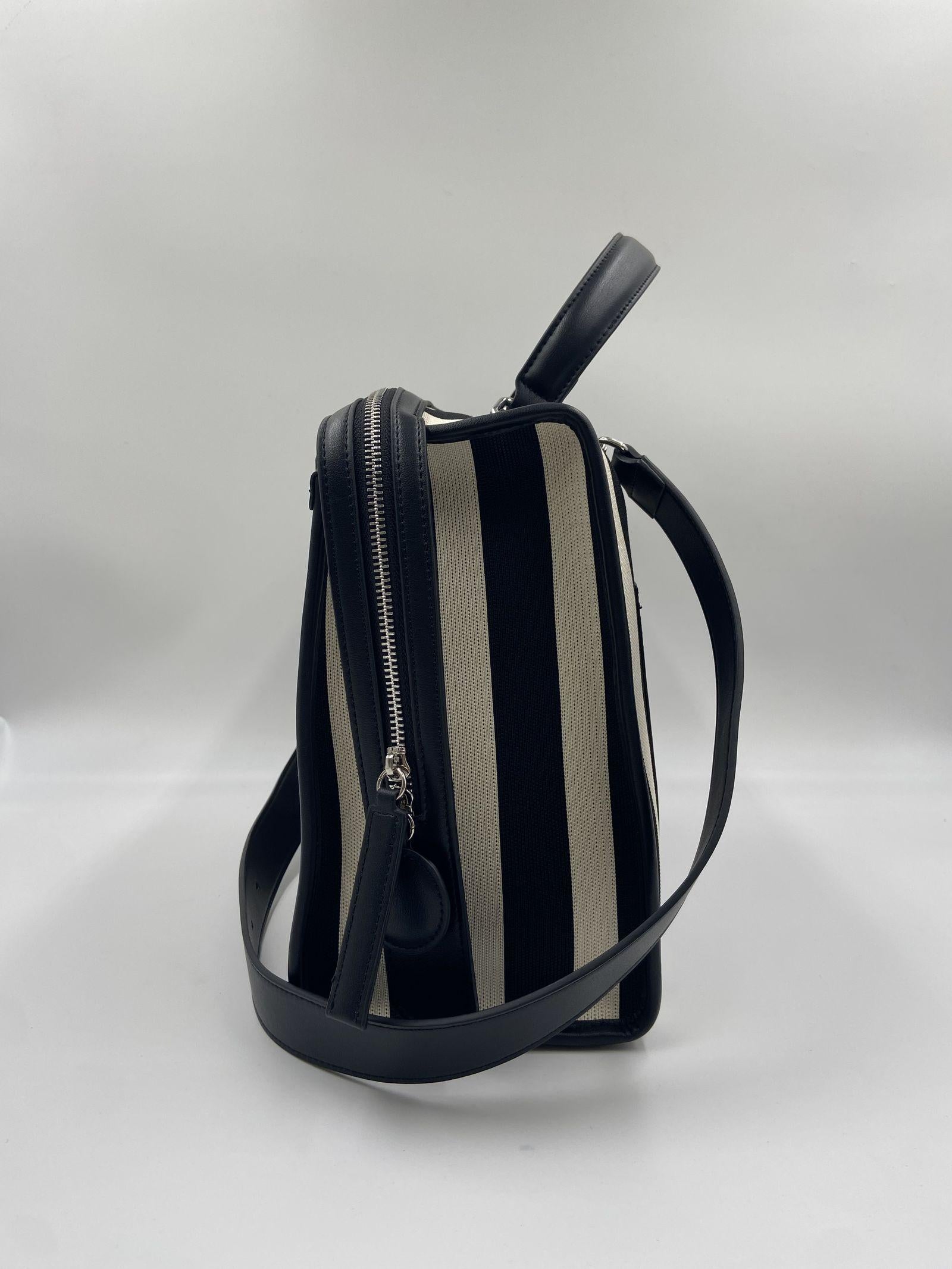 Borsa bauletto grande EBSS25006 NERO ELEH 