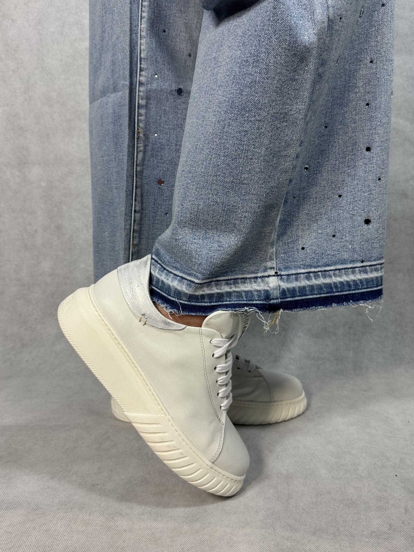 Jeans vita alta e gamba larga con strass JF265 DENIM OFELIA 