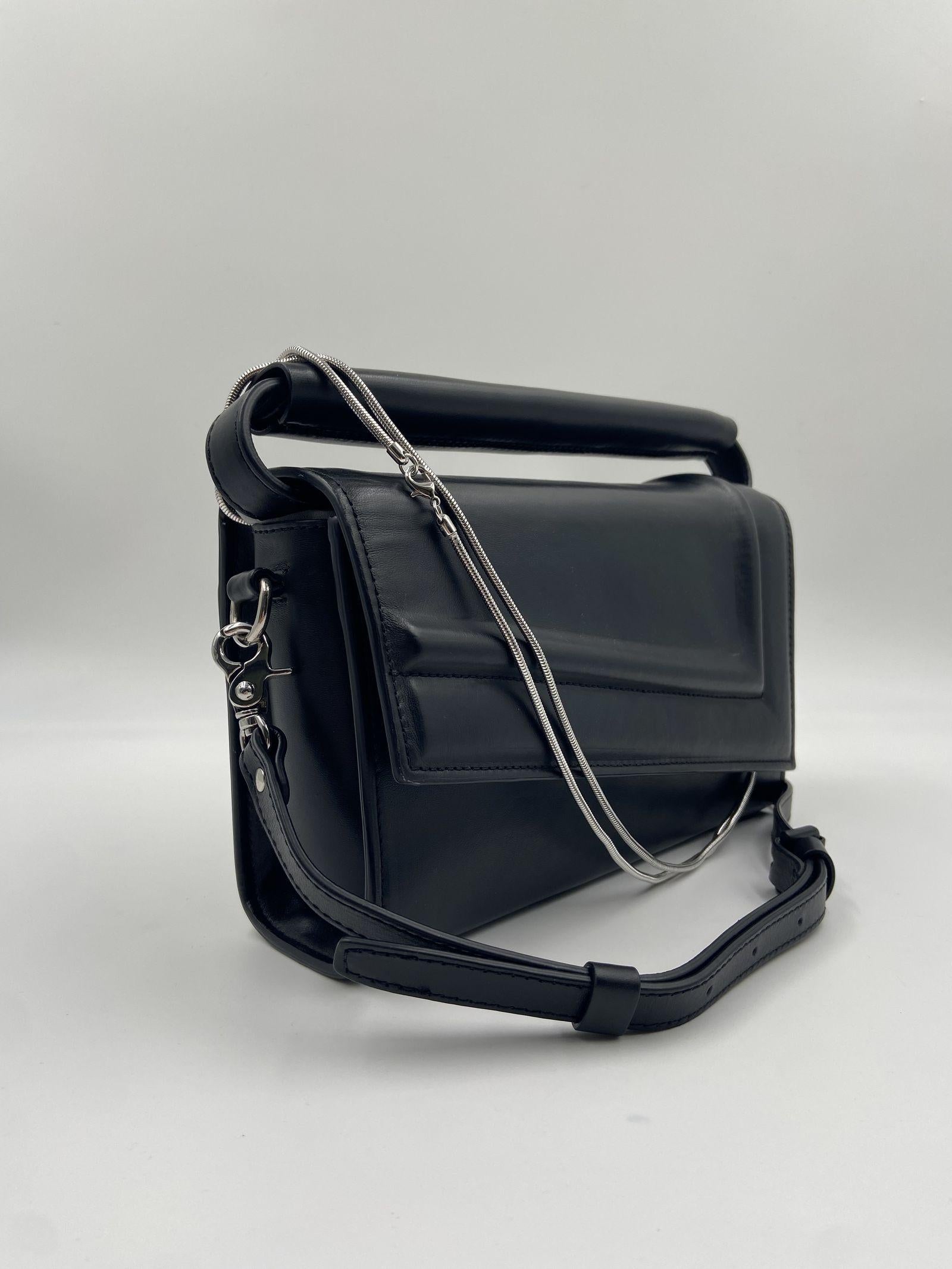 " Ofelia" borsa tracolla strutturata 1F0842T 101 VIC MATIE' 