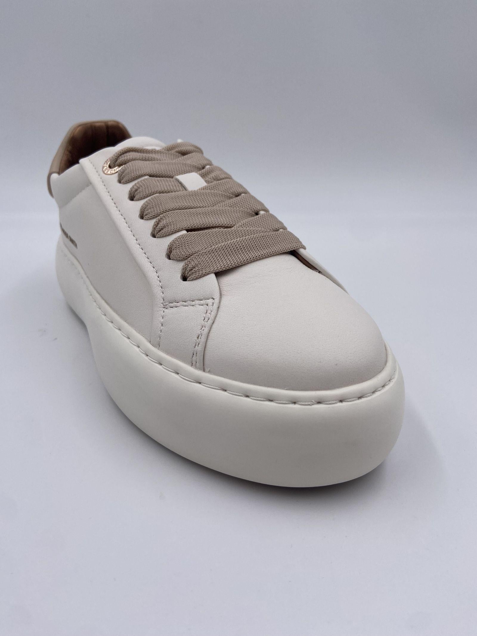 Sneakers Soho White Nude ASBBSOW 3563 WBE ALEXANDER SMITH 
