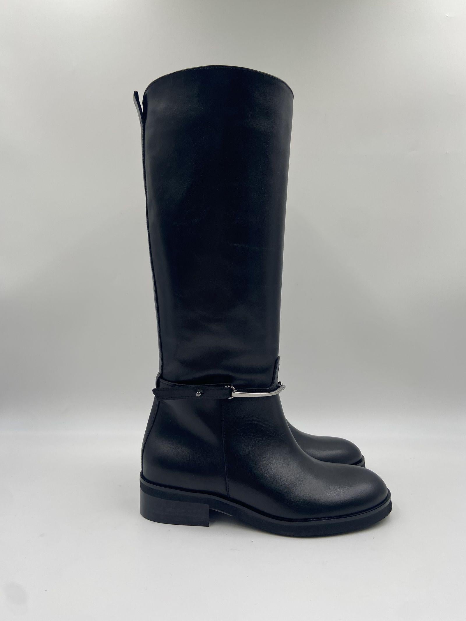Stivale con dettaglio equestre 2904 NERO OFELIA 