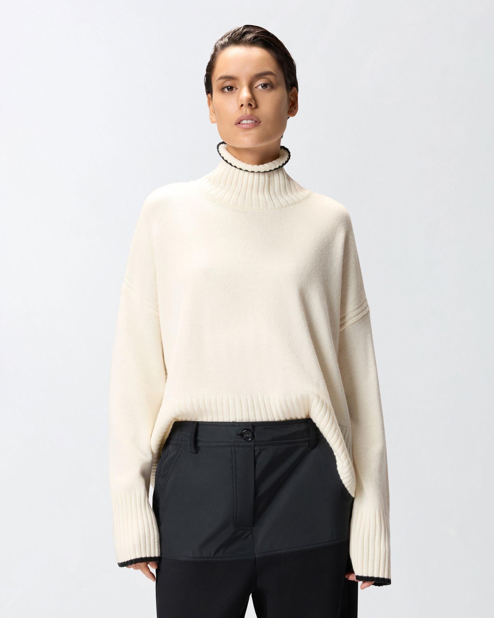 Dolcevita in maglia 105446A2Q9 Z13 PINKO 